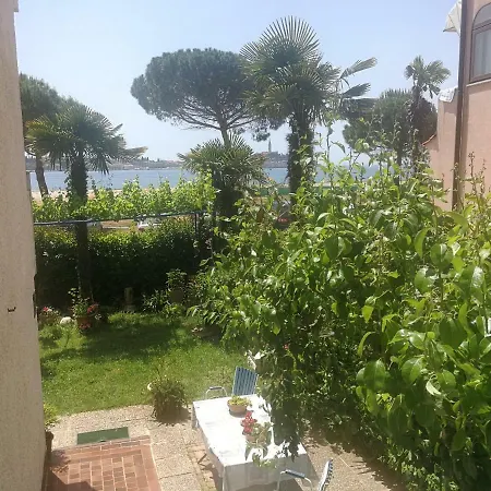 Rivamare - Guest house