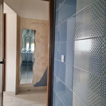 Guest house Rivamare - *